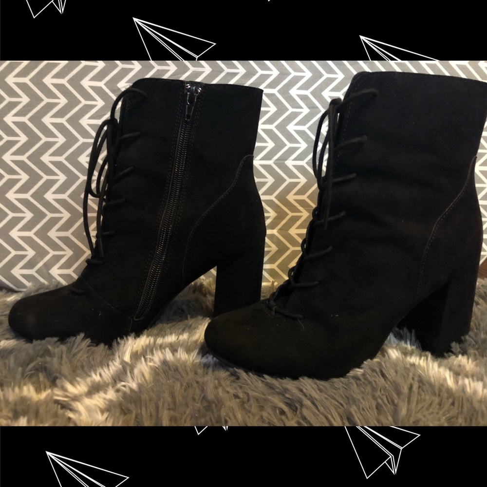 MIA Size 7 Boots